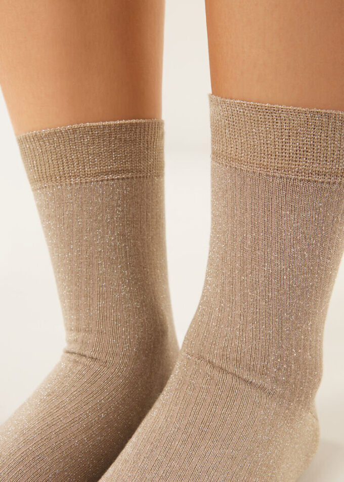 Κάλτσες με ραβδώσεις και γκλίτερ